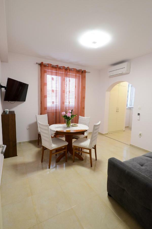 Apartment Rocky I Zadar Exterior photo